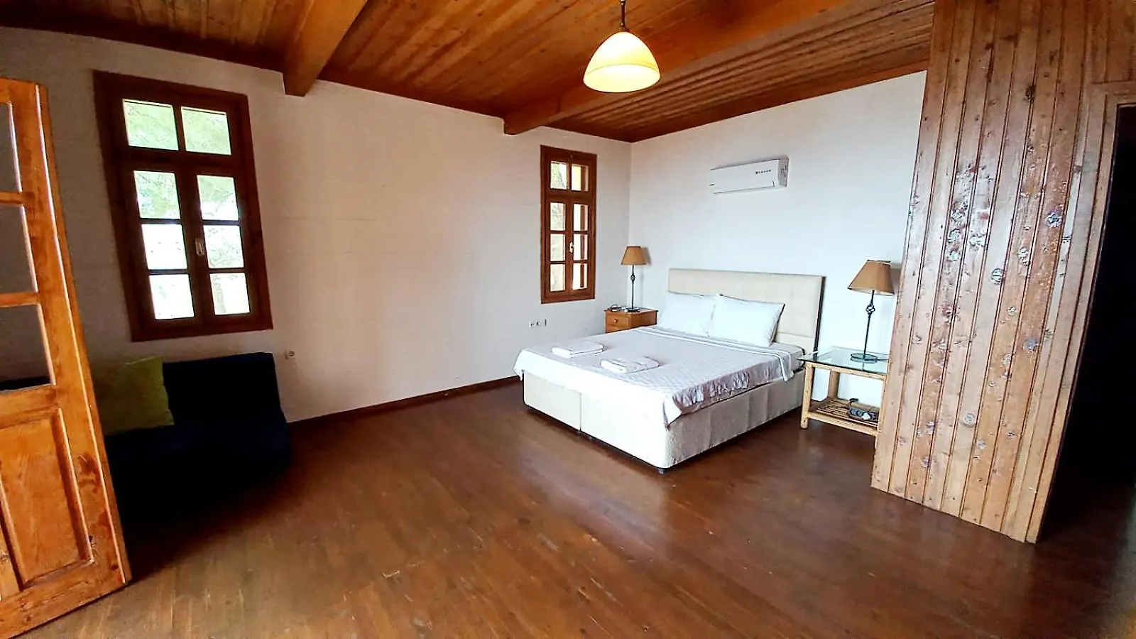 Villa With Sea Views In Faralya 페티예 0*,