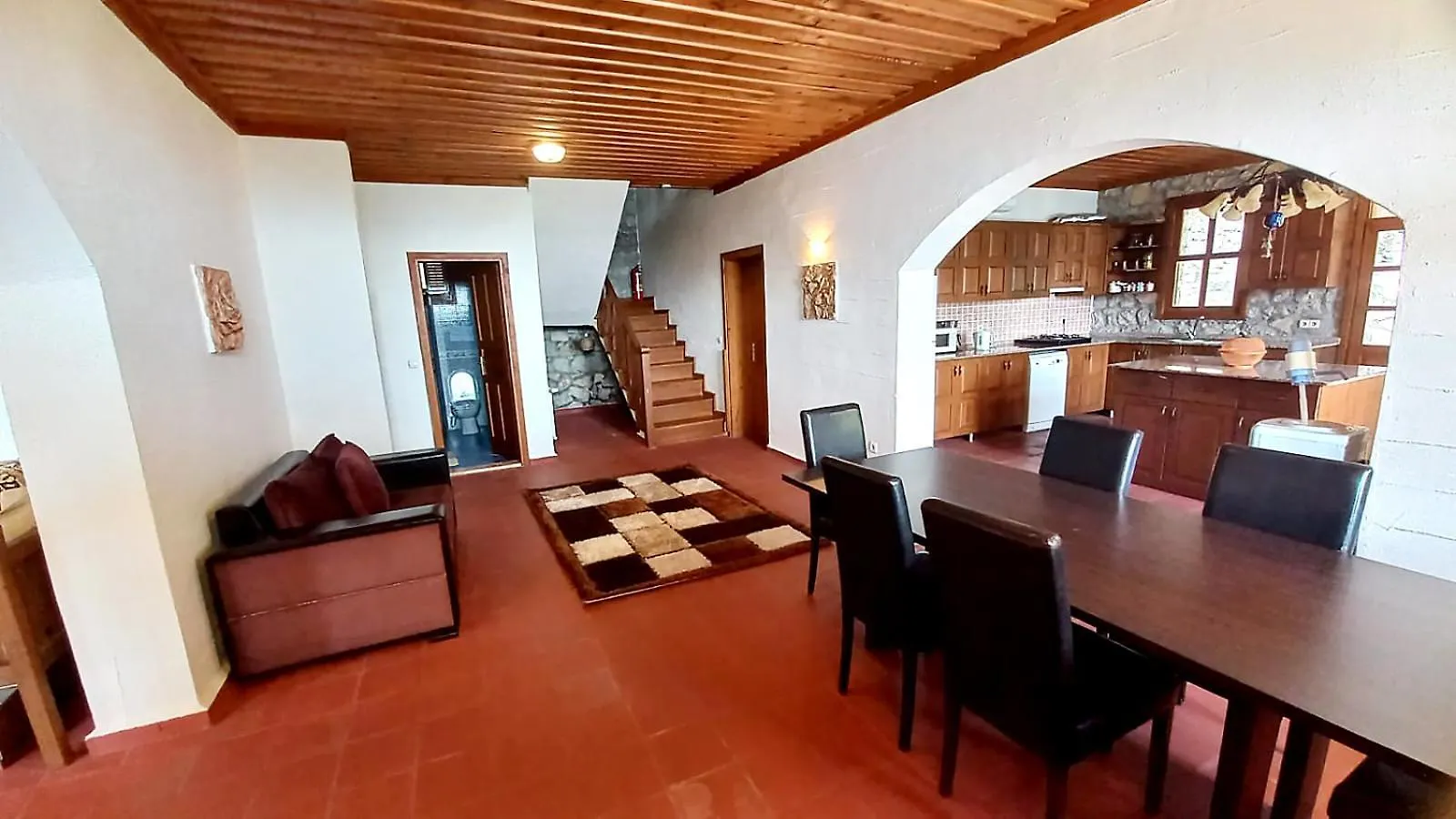 Villa With Sea Views In Faralya 페티예